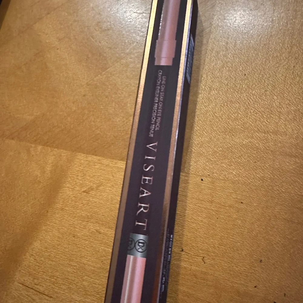 Eyeliner by Viseart Pro makeup in Metallic Blaze NWT